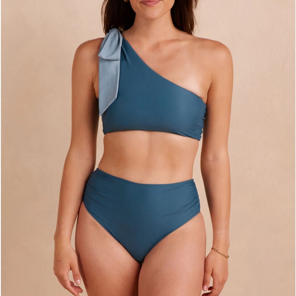 NWT Summersalt 2 piece swimsuit